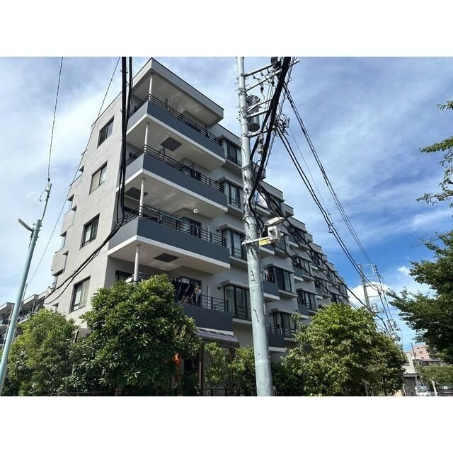 板橋本町グリーンパークの外観
