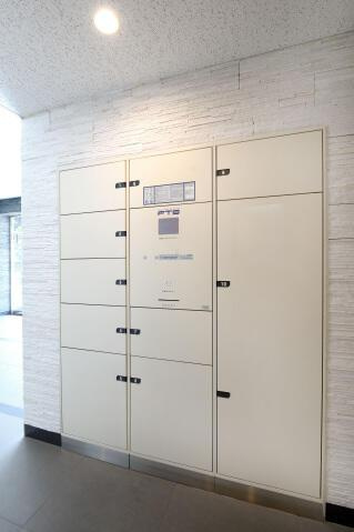 スカイコート上野稲荷町のその他共用部分|宅配ボックス
