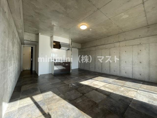 Wolf Pack Apartmentの内装