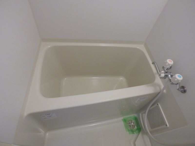alcasa東大井の浴室|コンパクトで使いやすいお風呂です