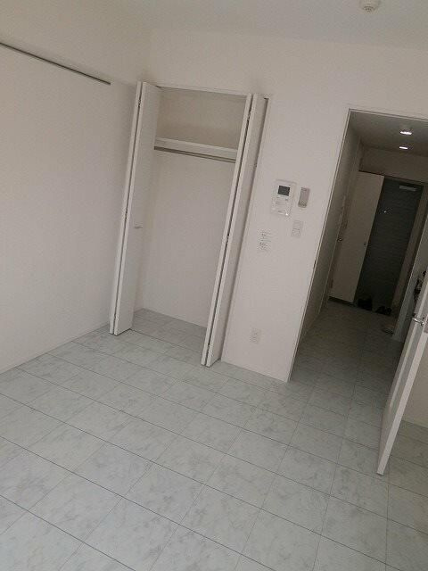 アイル東京向島弐番館の居間・リビング