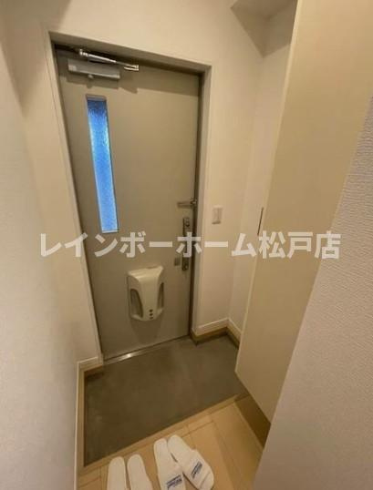 フラット柏の玄関|シンプルで使いやすい玄関です