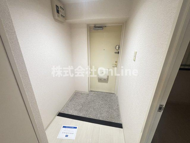 グランドゥール緑ヶ丘の玄関
