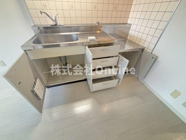 グランドゥール緑ヶ丘の収納