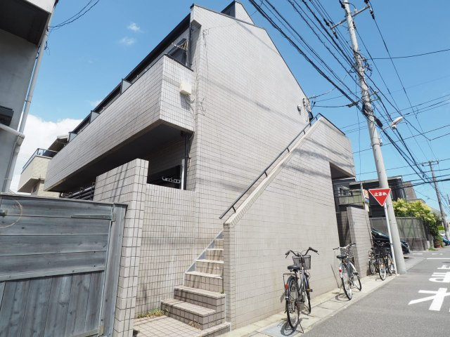 浦安市入船四丁目一棟アパートの画像