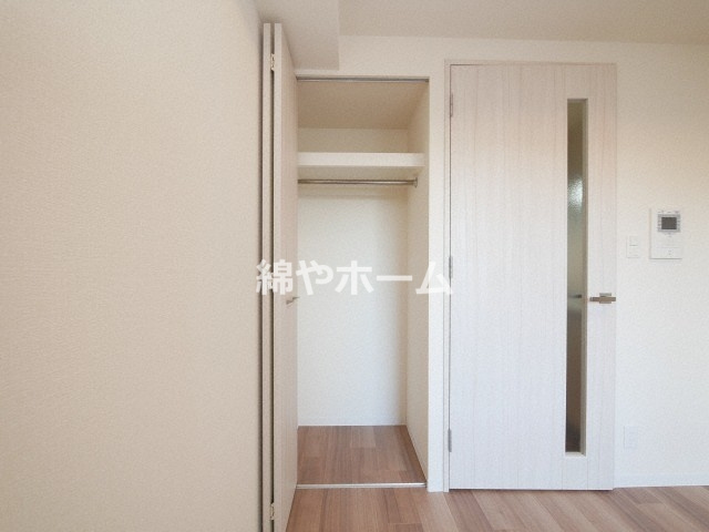 プレサンス上町台クレストの収納|専用の収納スペースです
