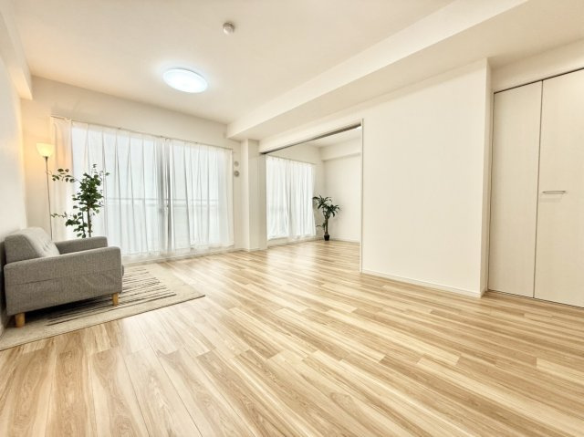 ステイツ雲雀丘花屋敷