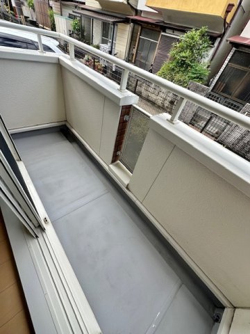 グレイス　メゾン　郡津のバルコニー|開放的で明るい空間を演出してくれるバルコニーです