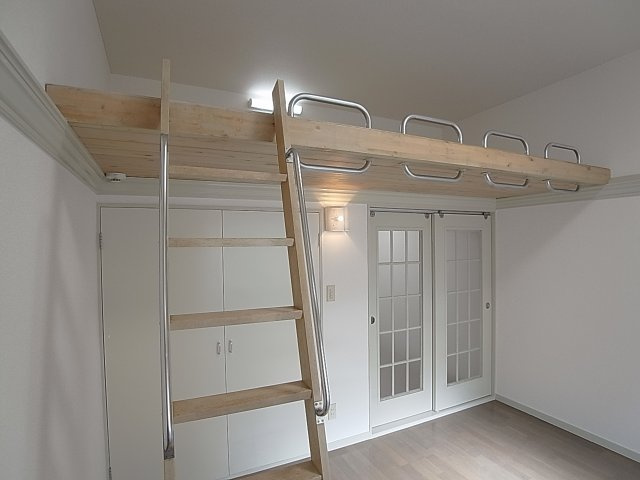 カランダッシュのその他|天井が高く圧迫感がありません