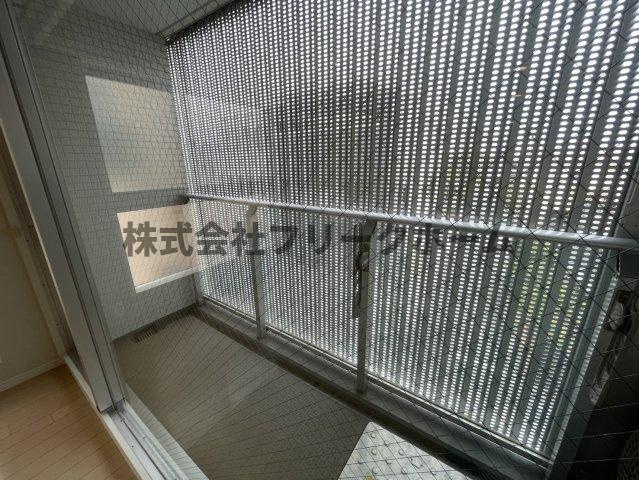 武蔵野市吉祥寺南町２丁目の賃貸マンションのバルコニー