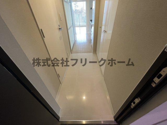 武蔵野市吉祥寺南町２丁目の賃貸マンションの玄関