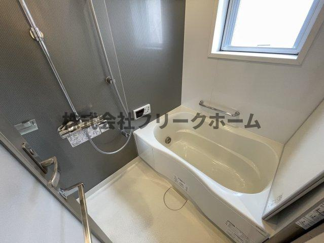 武蔵野市吉祥寺南町２丁目の賃貸マンションの浴室