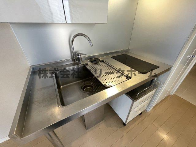 武蔵野市吉祥寺南町２丁目の賃貸マンションのキッチン