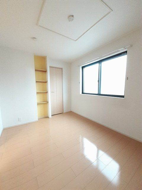 アヴェニールの寝室