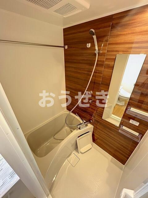 ＡＬＢＡ志茂の浴室