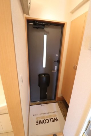 ルミエール2008の玄関