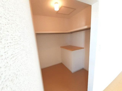 【収納】 | エレガントサキタＡ | 収納のためのスペースです