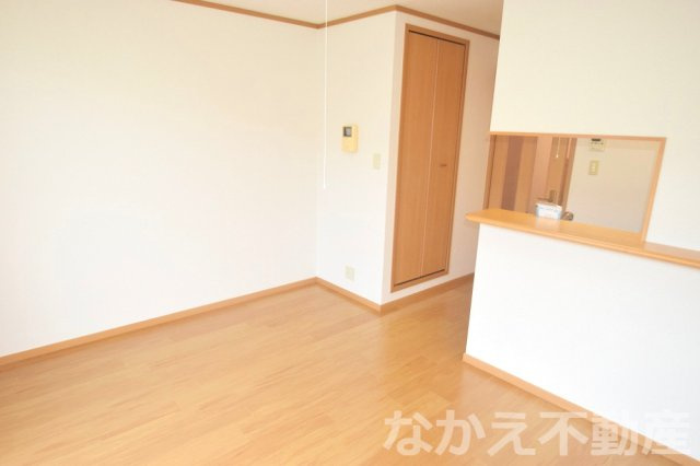 【居間・リビング】 | ゆったりとした居間です