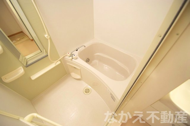 【浴室】 | ゆったり過ごせるお風呂です