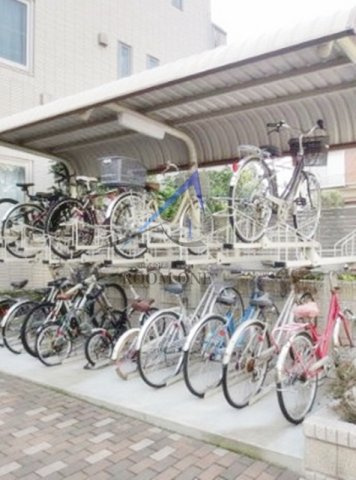 陽だまり荘のその他共用部分|駐輪場です。
