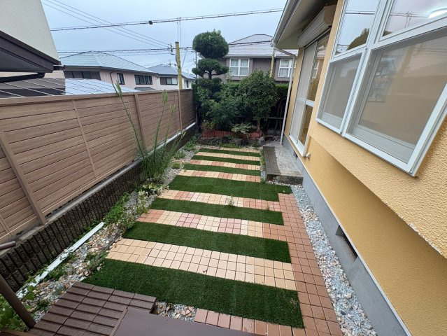 須磨区多井畑東町　リフォーム済中古戸建の庭|お庭でゆったりと過ごせます