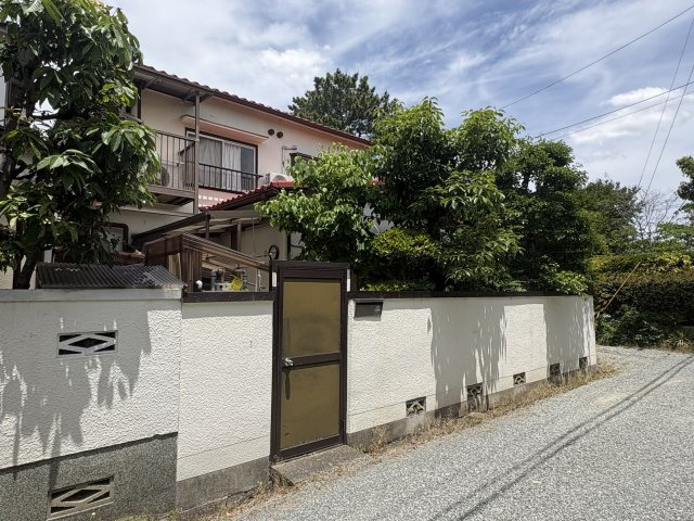 伊丹市昆陽北１丁目の売地の前面道路含む現地写真