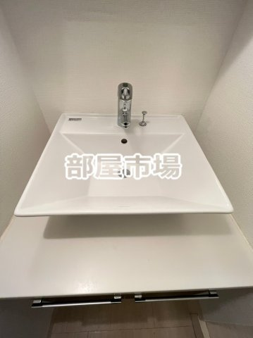 フィオリーシェ東浅草の洗面所