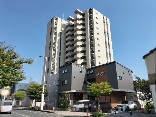 サーパス高知駅レジデンスの外観