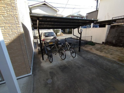 【その他】 | レオパレスみらいⅢ | 駐輪場　原付＆自転車のみ駐輪可能