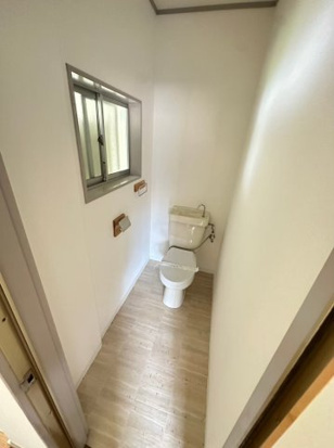 高良内コーポのトイレ|清潔感のあるトイレです