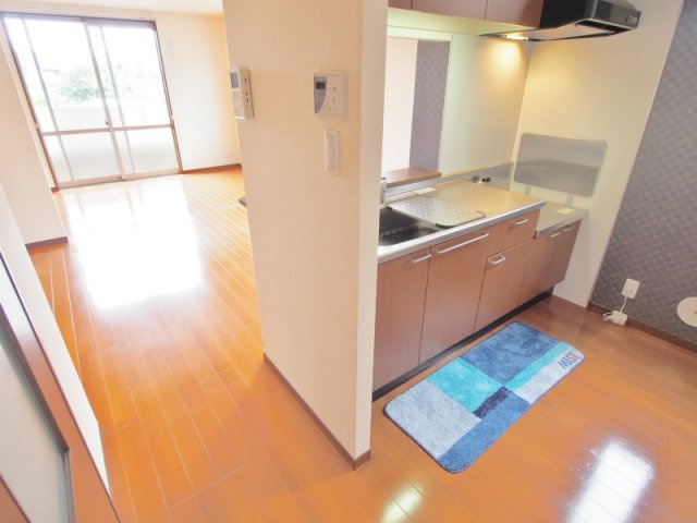 クレール大町東のキッチン