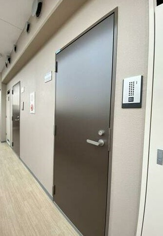 パルトネール井荻の玄関