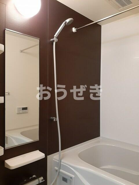 グリシーヌ・ボワの浴室