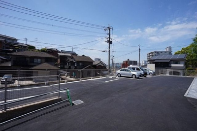 【駐車場】 | ルタン・ラシック　ｓｕｗａ | 駐車場があるので、車を買う予定の方も安心です