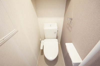 【トイレ】 | ルタン・ラシック　ｓｕｗａ | 清潔感のあるトイレです