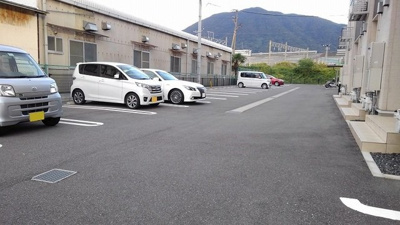 【駐車場】 | アライブ・マツバラ　Ⅱ | 駐車スペースもあります