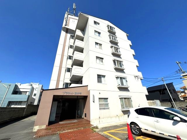 プラネット藤井寺の外観