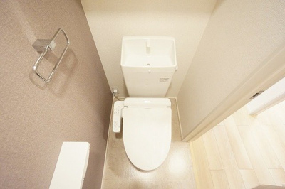 【トイレ】 | ラフィーネ | 落ち着いた色調のトイレです