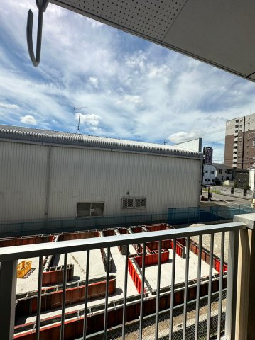 日の出アルームのバルコニー