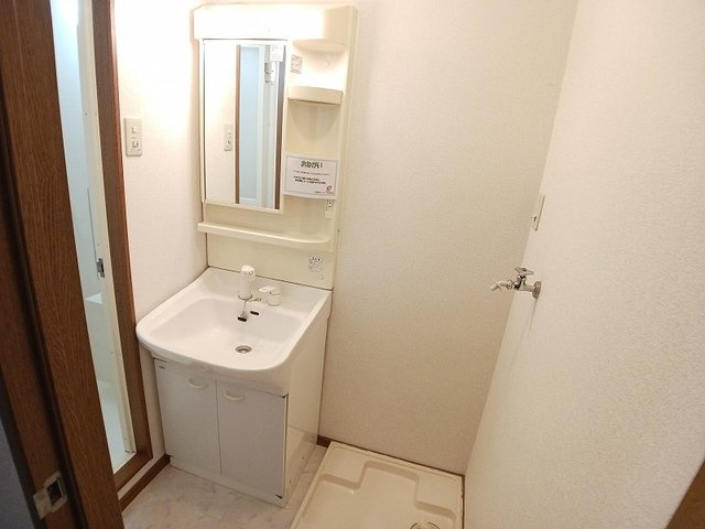 【洗面所】 | プレンティⅡ | 明るい洗面所です