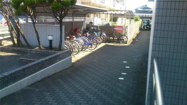第二ドゥエルなかせいの周辺