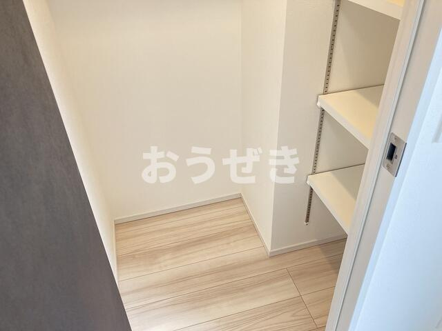 デュオステージ横濱伊勢佐木の収納