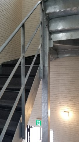 フィリップ東中野