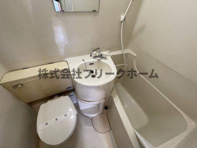 武蔵野市境１丁目の賃貸マンションの浴室