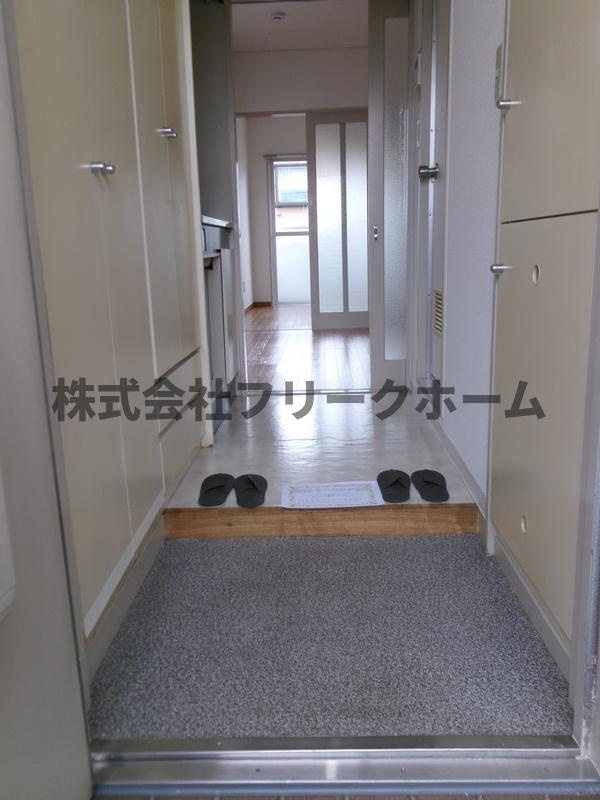 武蔵野市境１丁目の賃貸マンションの玄関