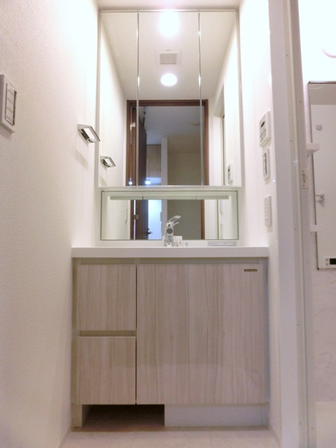 市谷仲之町ビューアパートメントの洗面所|※写真は同タイプ住戸です。