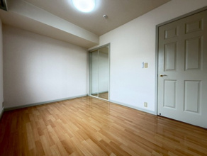 【寝室】