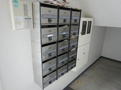 レオパレスコラソンⅠのその他|集合ポスト