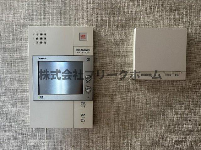 三鷹市下連雀４丁目の賃貸マンションのセキュリティ