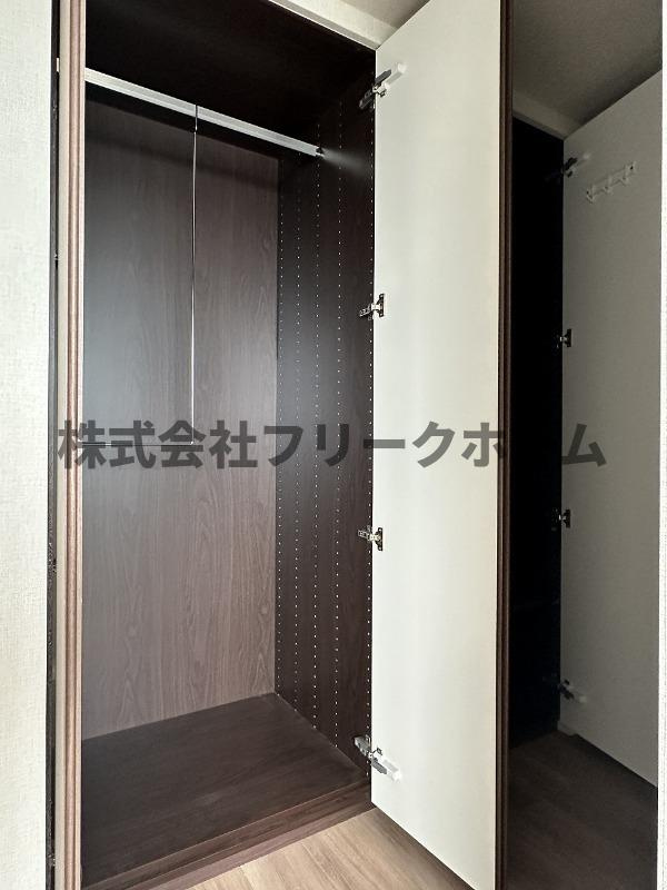三鷹市下連雀４丁目の賃貸マンションの収納